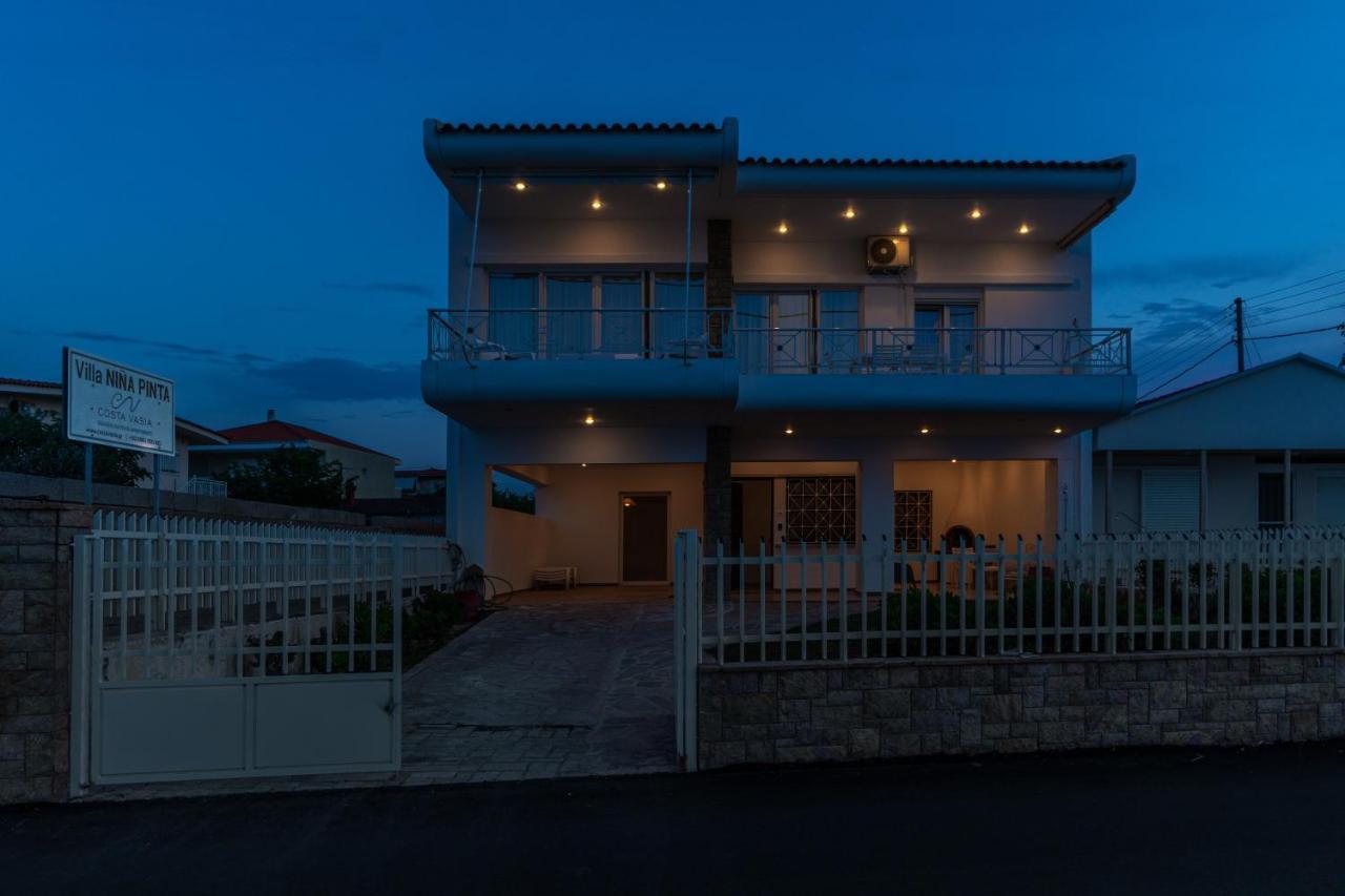 Costa Vasia Seaside Suites And Apartments วราฮาติ ภายนอก รูปภาพ
