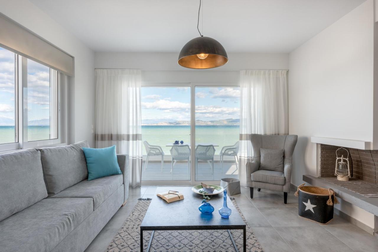 Costa Vasia Seaside Suites And Apartments วราฮาติ ภายนอก รูปภาพ