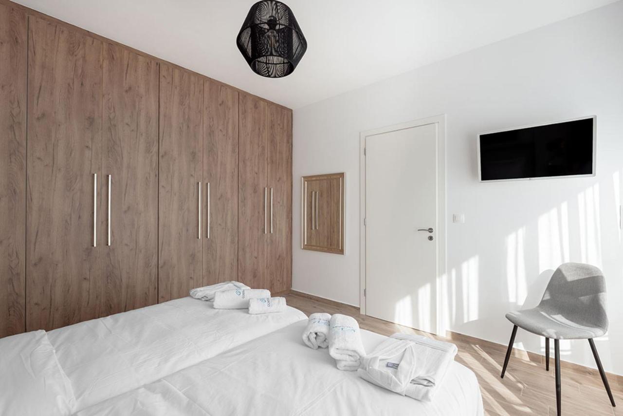 Costa Vasia Seaside Suites And Apartments วราฮาติ ภายนอก รูปภาพ