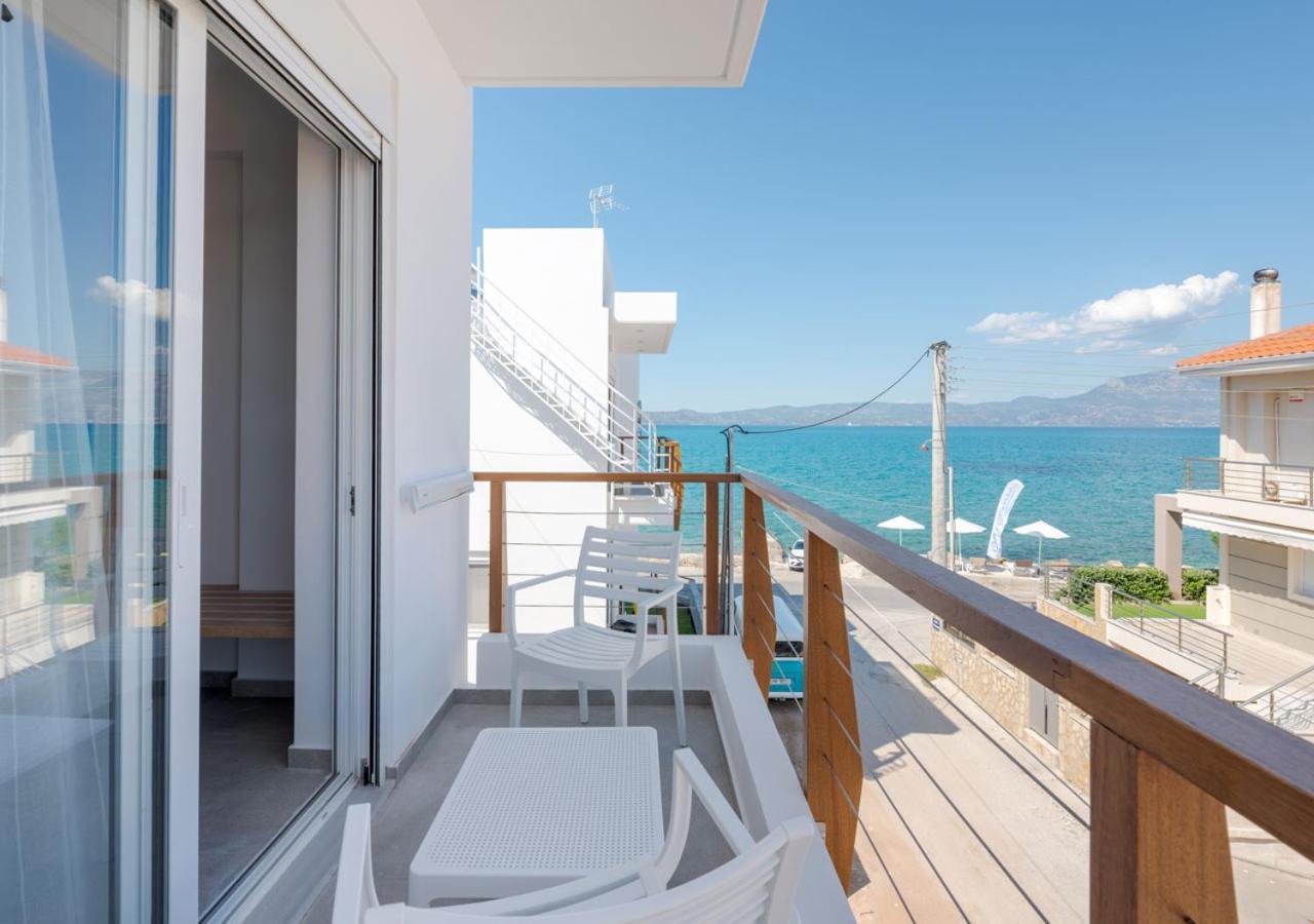 Costa Vasia Seaside Suites And Apartments วราฮาติ ภายนอก รูปภาพ
