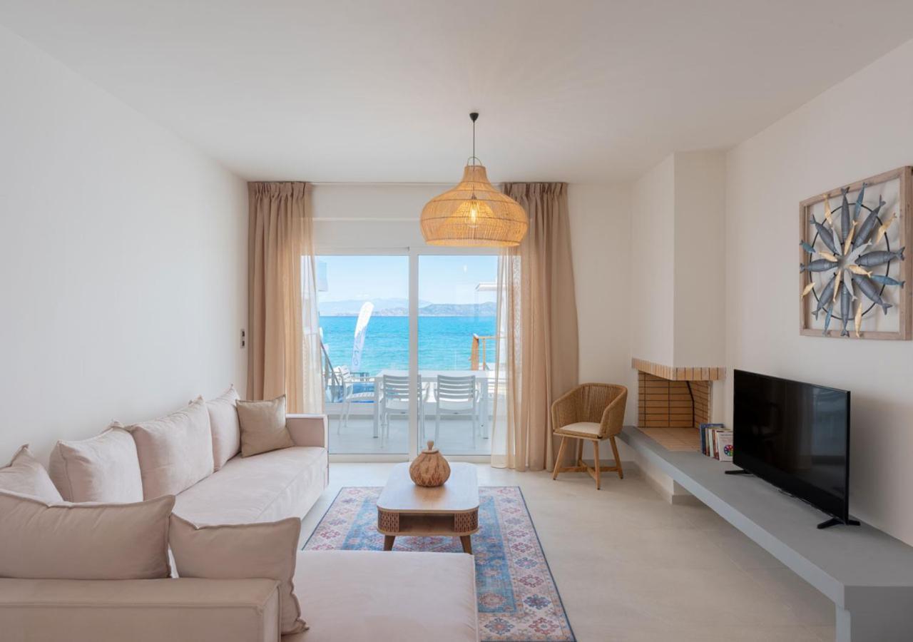 Costa Vasia Seaside Suites And Apartments วราฮาติ ภายนอก รูปภาพ