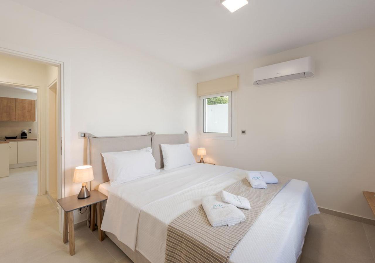 Costa Vasia Seaside Suites And Apartments วราฮาติ ภายนอก รูปภาพ