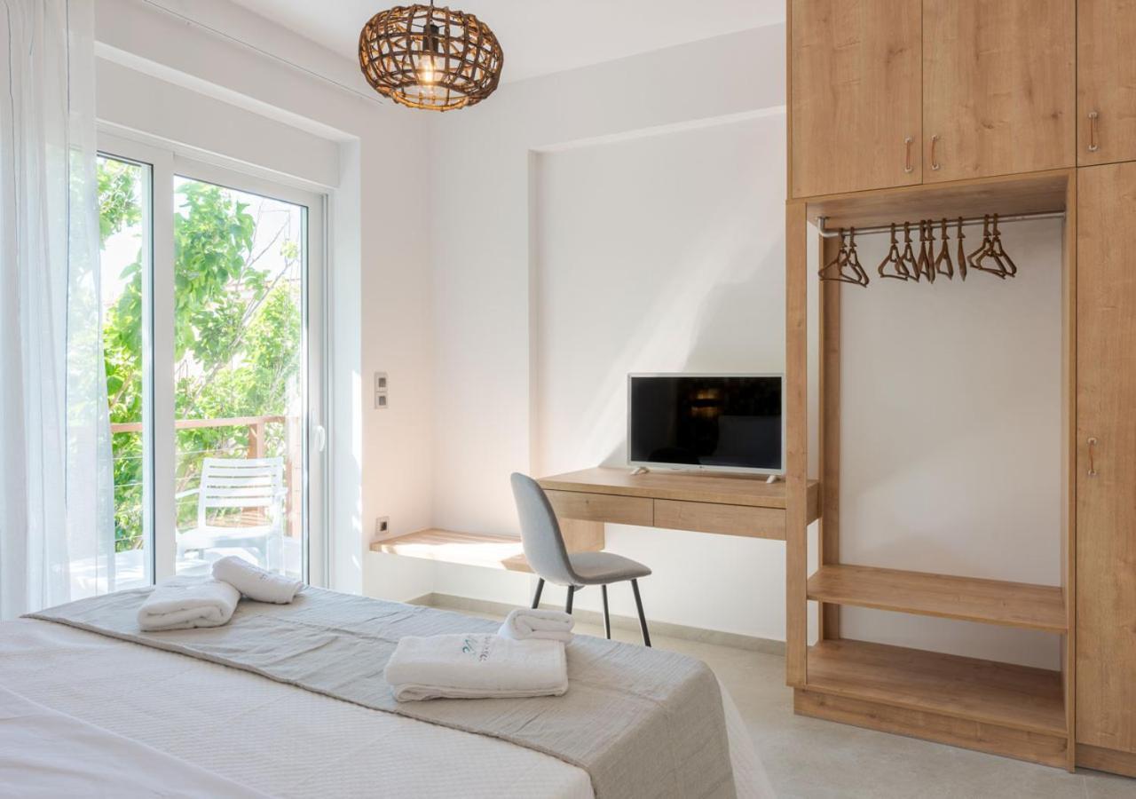 Costa Vasia Seaside Suites And Apartments วราฮาติ ภายนอก รูปภาพ